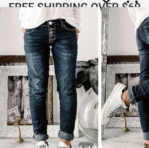 CUTE Flamingo button down jeans! Brand NEW!